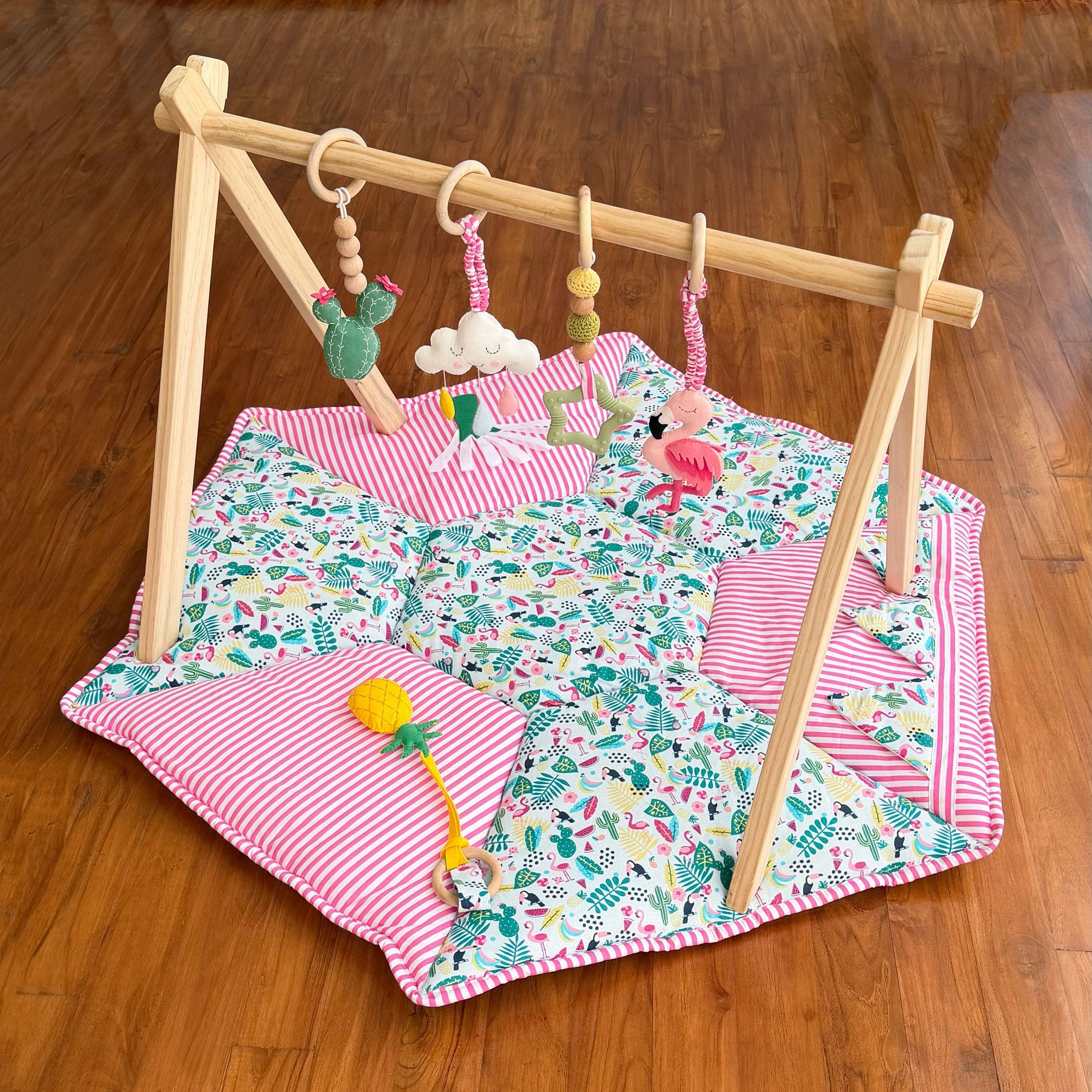Tropical Paradise Play Gym